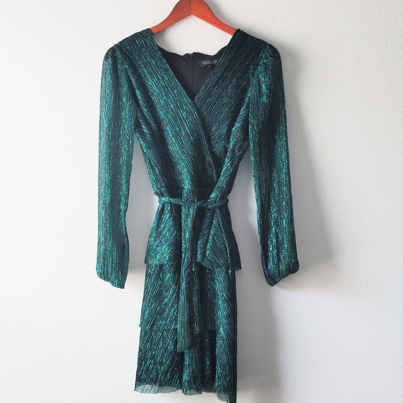 Rachel Zoe Dresses & Skirts - Rachel Zoe Metallic Green Long Sleeve Dress